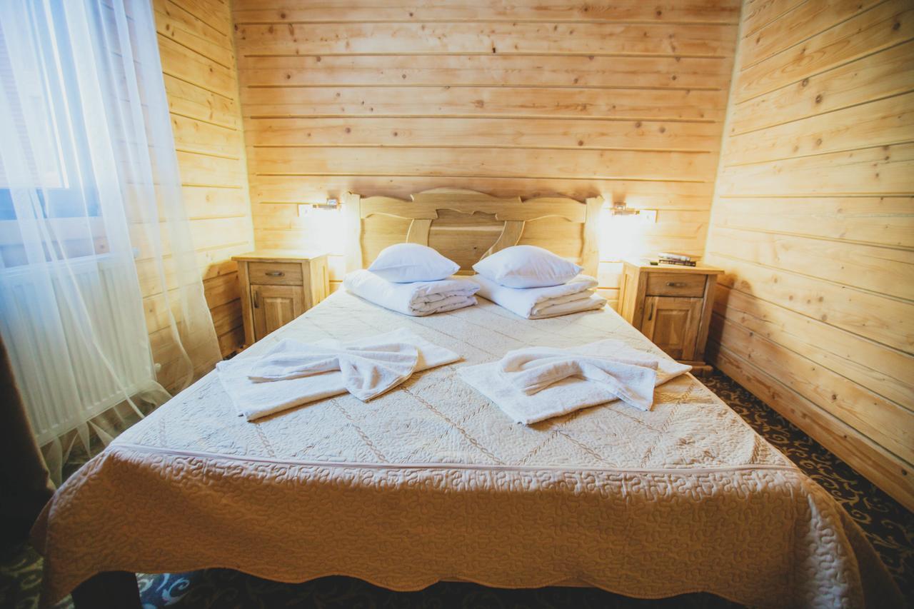 La Кrechunu Hotell Bukovel Eksteriør bilde