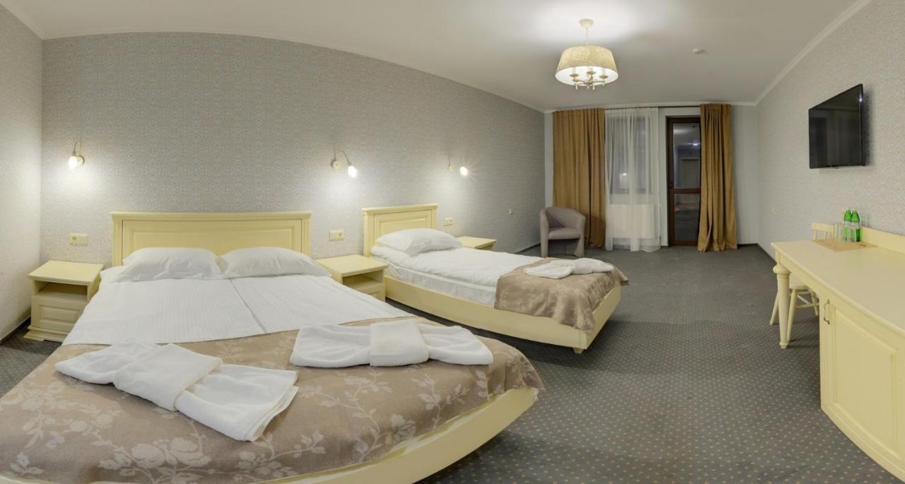 La Кrechunu Hotell Bukovel Eksteriør bilde